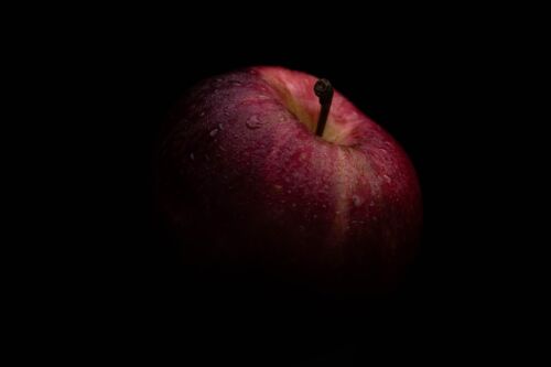 Manzana. Foto por Pranjall Kumar en Unsplash