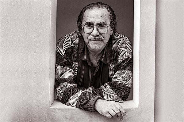 José B. Adolph: Portal De Literatura Contemporánea